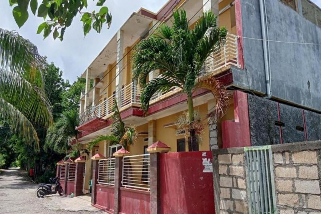 Spot On 3605 Clarichie Guest House Kupang  Dış mekan fotoğraf