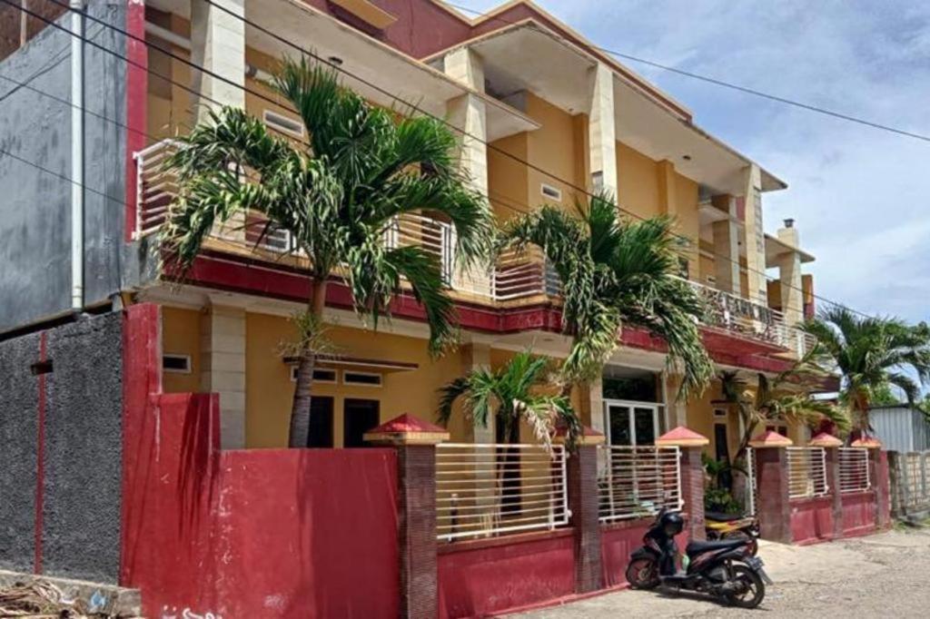 Spot On 3605 Clarichie Guest House Kupang  Dış mekan fotoğraf